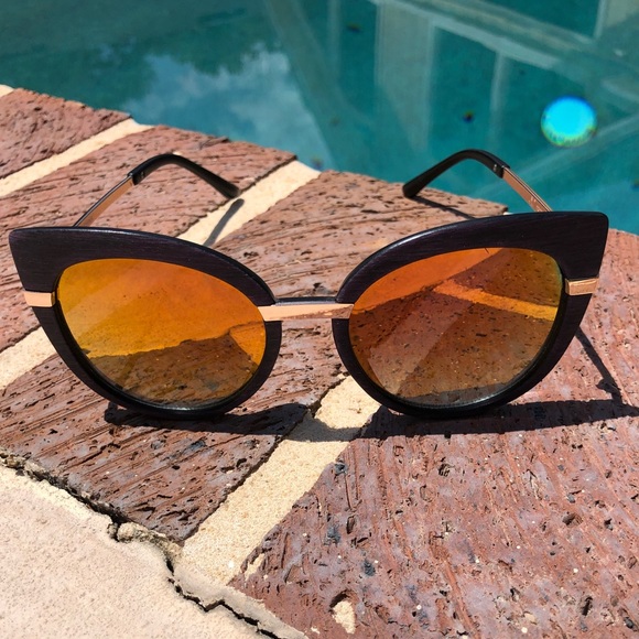 Accessories - 🕶Fun n the ☀️Sunglasses 🕶